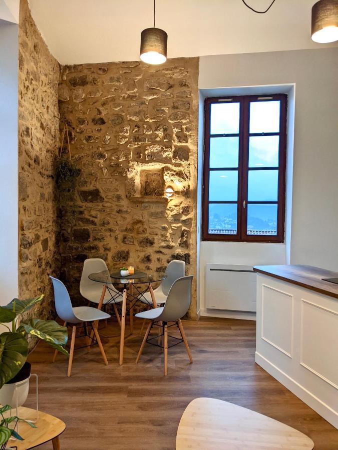 Joli Appartement De Charme Renove En Centre Ville โอเบอนา ภายนอก รูปภาพ